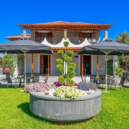 Afroditi Holiday Home- Green View Apartment Svoronata Buitenkant foto